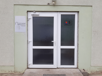 wm-agrar-holleben-eingangstuer